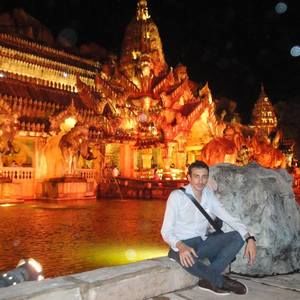 Meet your Posher, Fuad